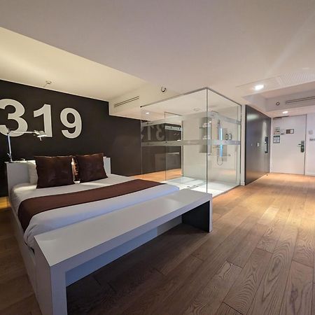 Hotel L'Hotan ปอร์เตท์-ซูร์-กาโรนน์ ภายนอก รูปภาพ